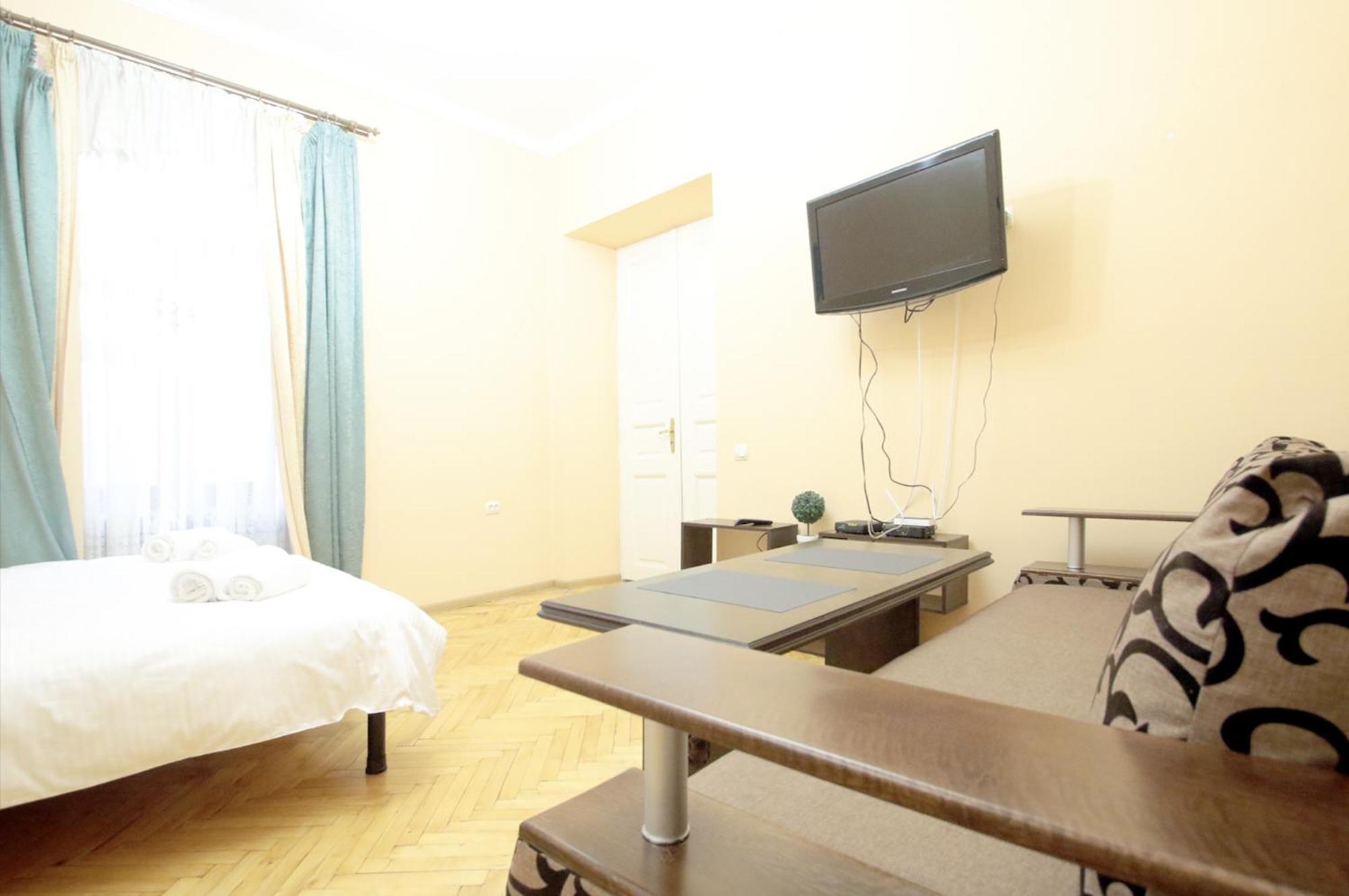 "Deluxe Apartments" K 45 - 1128 Lviv Ngoại thất bức ảnh